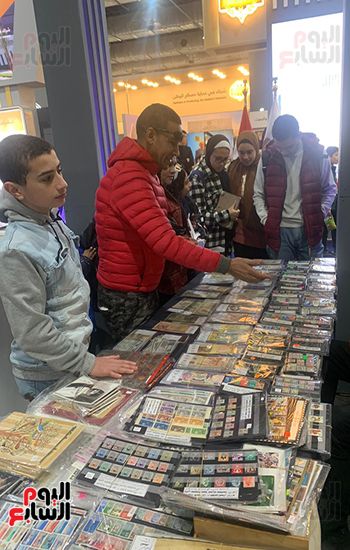 العملات المصرية والأوروبية بمعرض القاهرة (1) العملات المصرية والأوروبية بمعرض القاهرة (1)