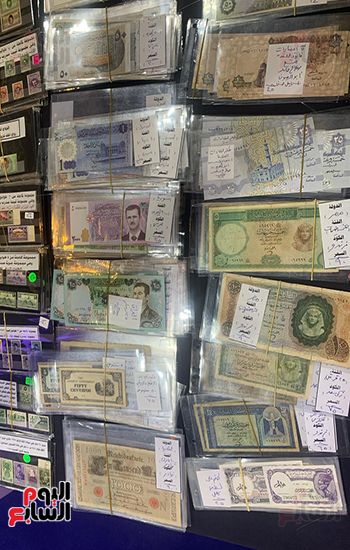 العملات المصرية والأوروبية بمعرض القاهرة (3) العملات المصرية والأوروبية بمعرض القاهرة (3)
