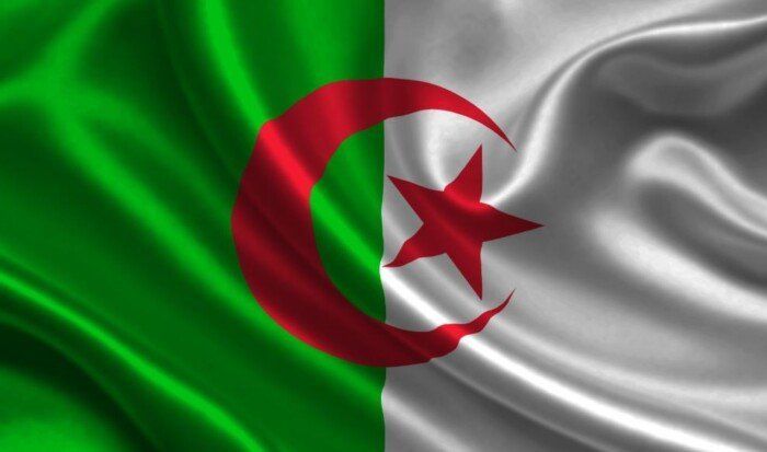 رسميا.. الجزائر تعلن انضمامها إلى البنك الجديد للتنمية التابع للبريكس رسميا.. الجزائر تعلن انضمامها إلى البنك الجديد للتنمية التابع للبريكس