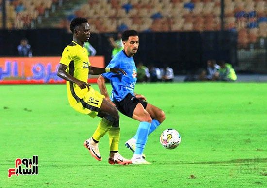 عمر جابر خلال المباراة عمر جابر خلال المباراة