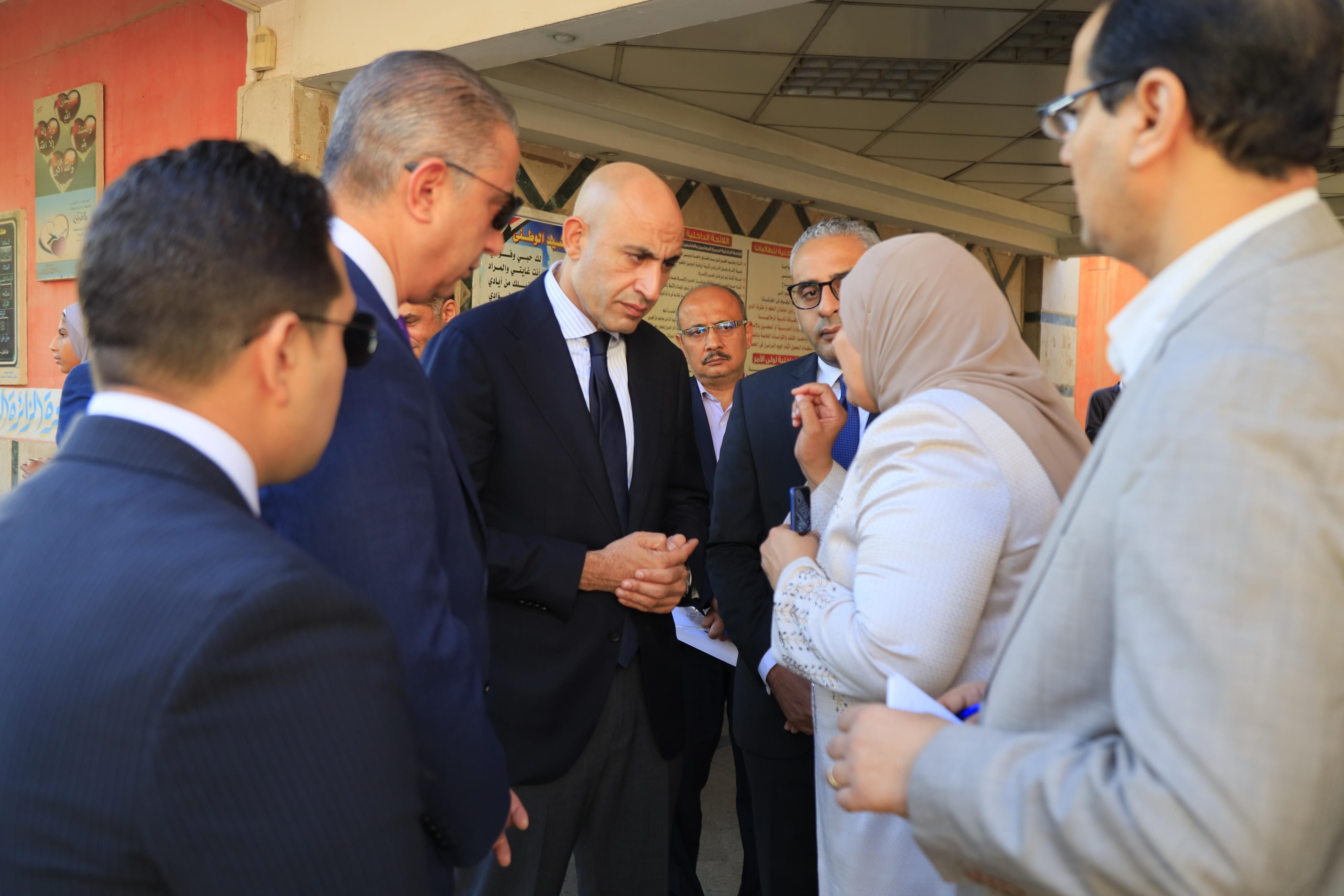 وزير التعليم ومحافظ الفيوم يتفقدان مدارس المحافظة وزير التعليم ومحافظ الفيوم يتفقدان مدارس المحافظة