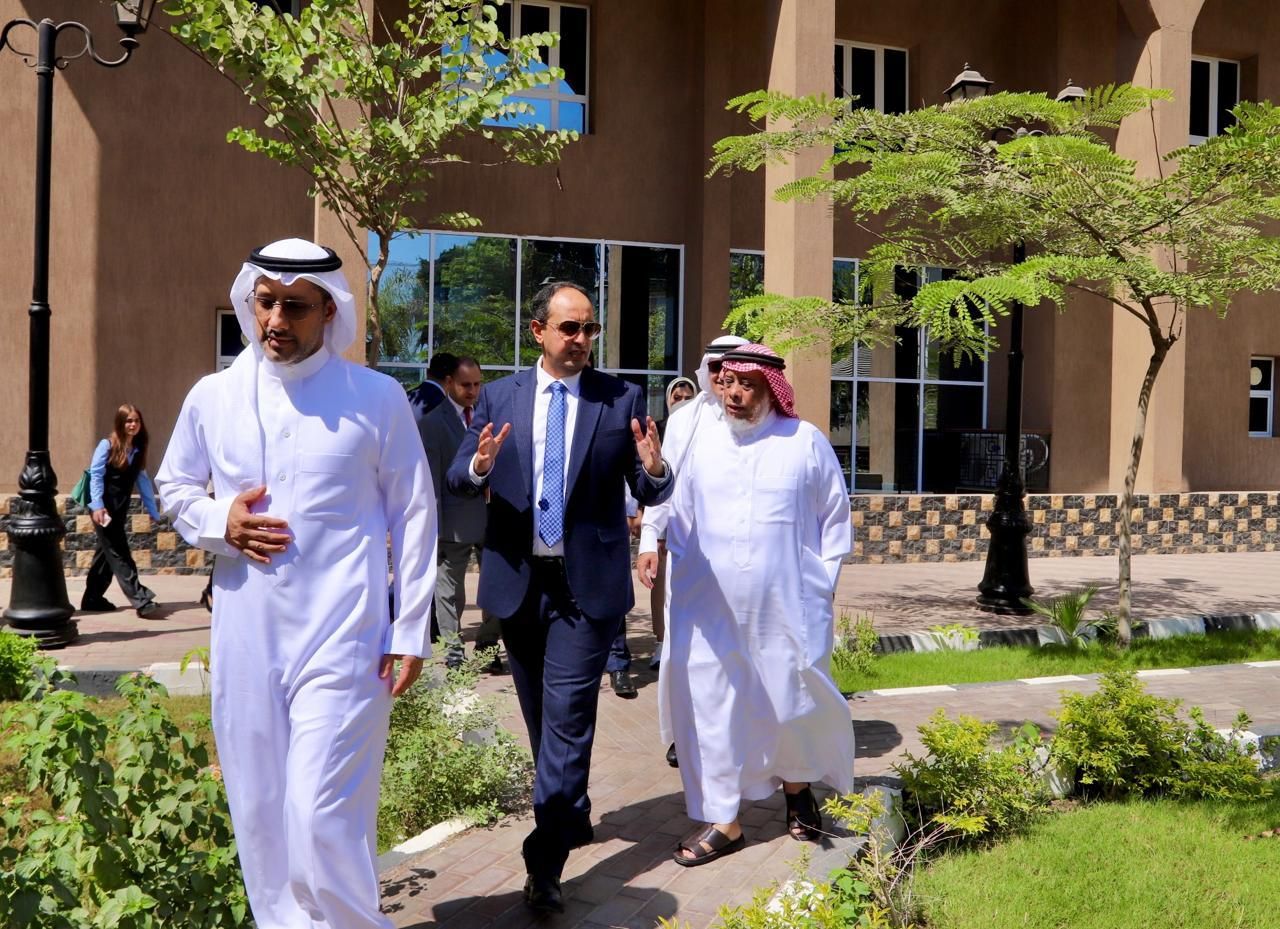 وفد سعودى يزور أحد المراكز العلاجية لصندوق مكافحة الإدمان وفد سعودى يزور أحد المراكز العلاجية لصندوق مكافحة الإدمان