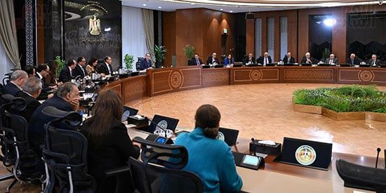 حانب من لقاء لقاء الدكتور مصطفى مدبولي رئيس مجلس الوزراء، بعدد من القامات الفكرية حانب من لقاء لقاء الدكتور مصطفى مدبولي رئيس مجلس الوزراء، بعدد من القامات الفكرية