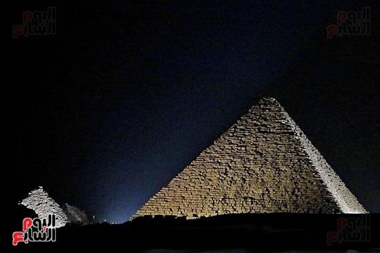الأهراما (5) الأهراما (5)