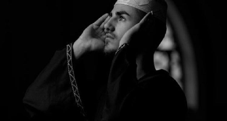موعد أذان الفجر.. مواقيت الصلاة اليوم بعد بدء التوقيت الشتوي فى مصر موعد أذان الفجر.. مواقيت الصلاة اليوم بعد بدء التوقيت الشتوي فى مصر