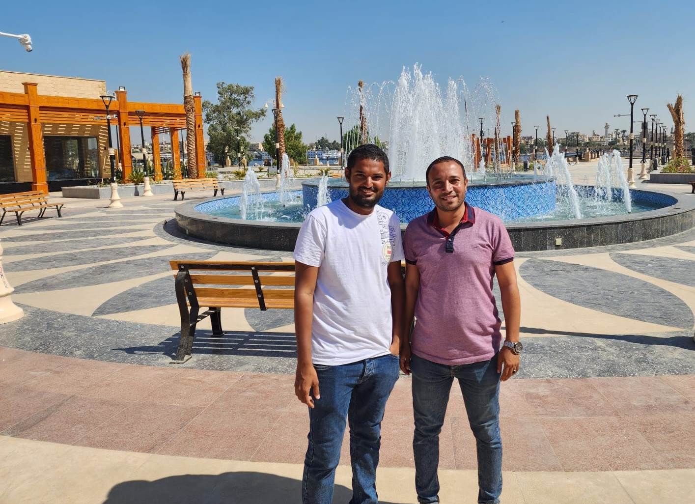 فرق المهندسين المشرفين على مشروع كورنيش البر الغربى فرق المهندسين المشرفين على مشروع كورنيش البر الغربى