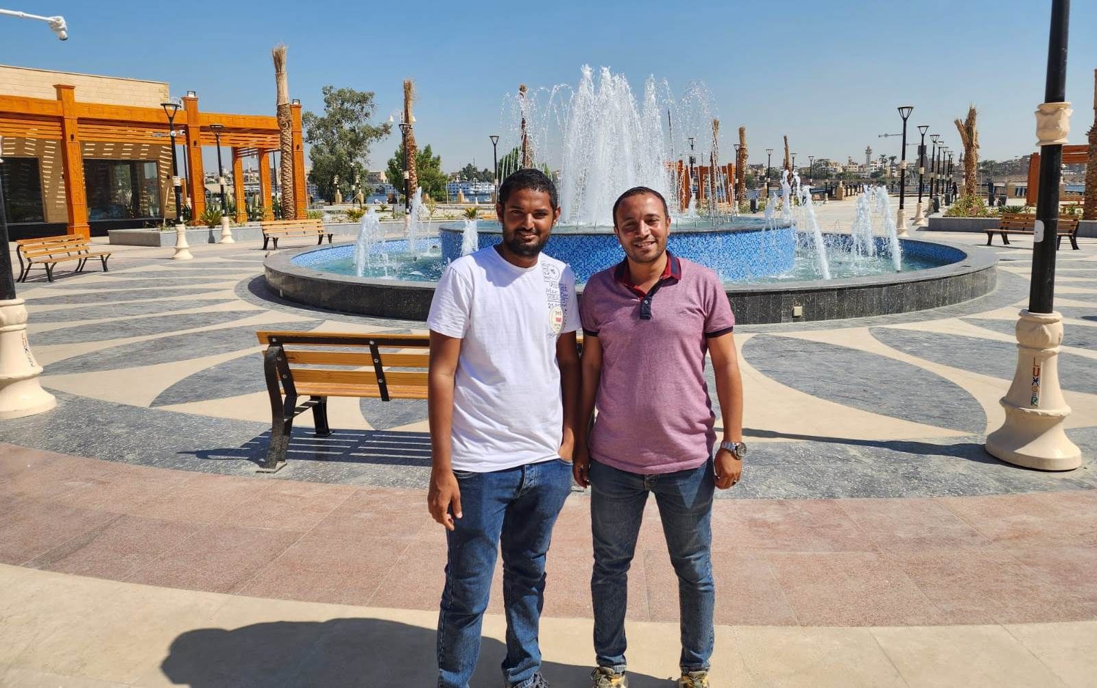 سعادة المهندسين بفتح كورنيش النيل تجريبياً للأهالى سعادة المهندسين بفتح كورنيش النيل تجريبياً للأهالى