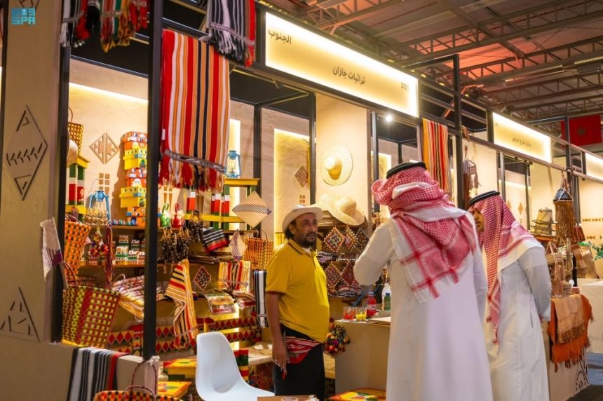 تألق الحِرف السعودية في معرض