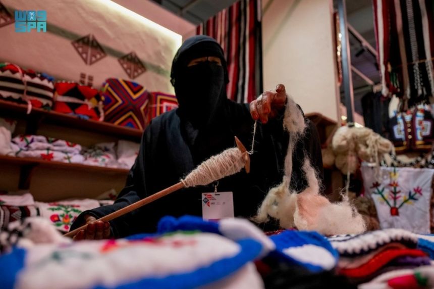 تألق الحِرف السعودية في معرض