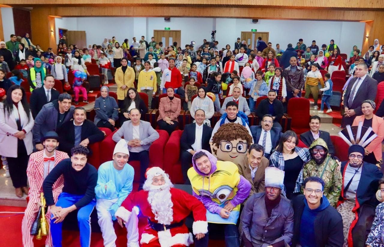 عرض مسرحي لصندوق مكافحة الإدمان لرفع وعى الأطفال بخطورة التدخين عرض مسرحي لصندوق مكافحة الإدمان لرفع وعى الأطفال بخطورة التدخين