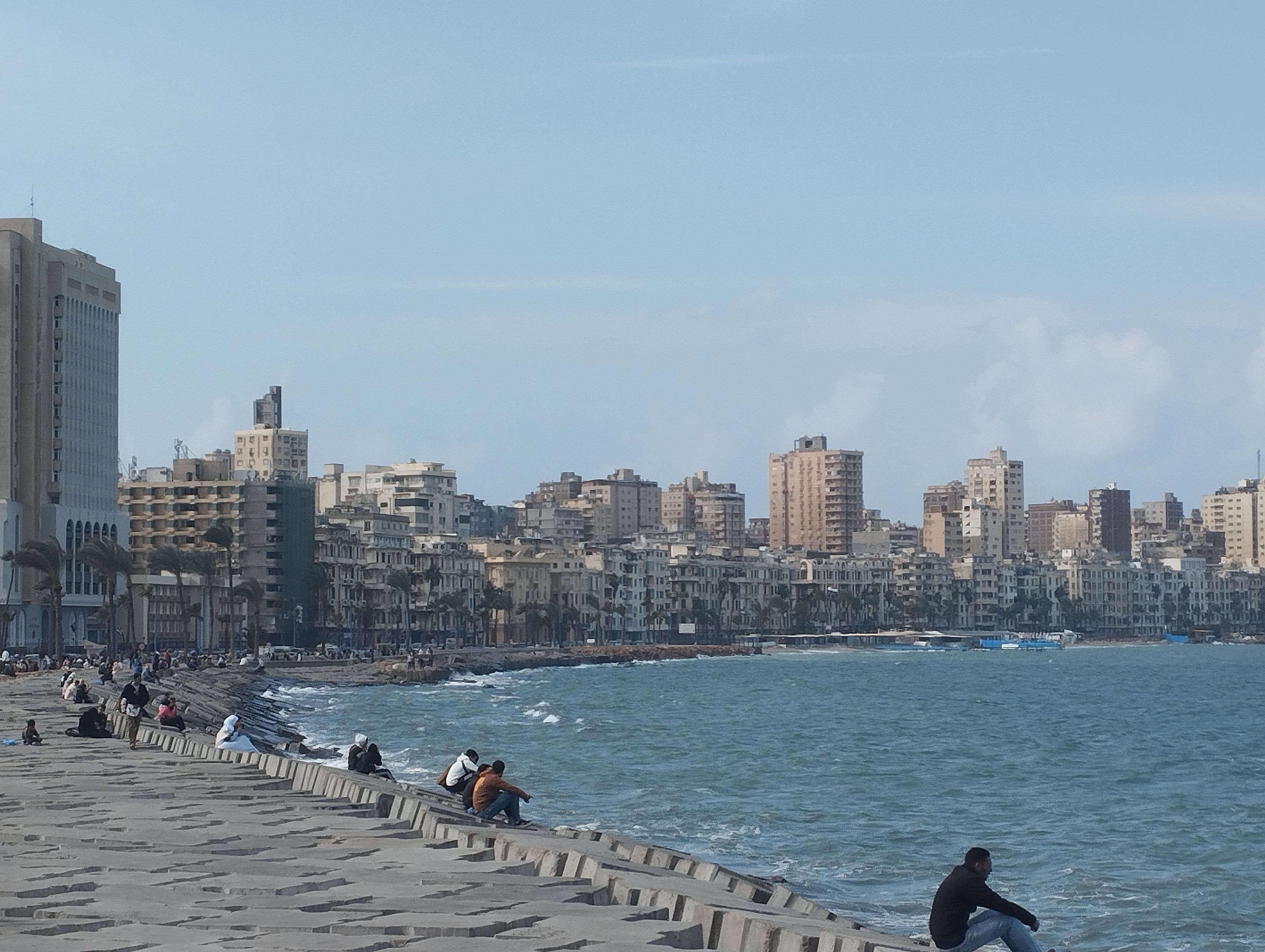 طقس شديد البرودة ونشاط للرياح في الإسكندرية طقس شديد البرودة ونشاط للرياح في الإسكندرية