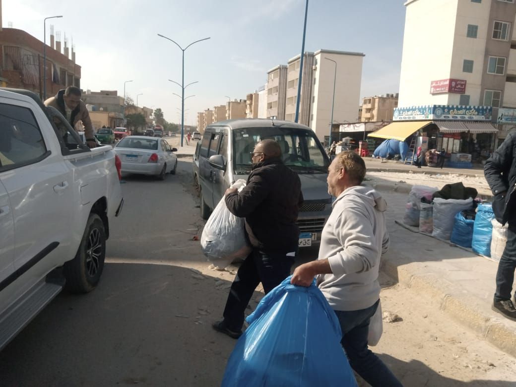 حملة ازالة الاشغالت بحي الزهور في مطروح حملة ازالة الاشغالت بحي الزهور في مطروح