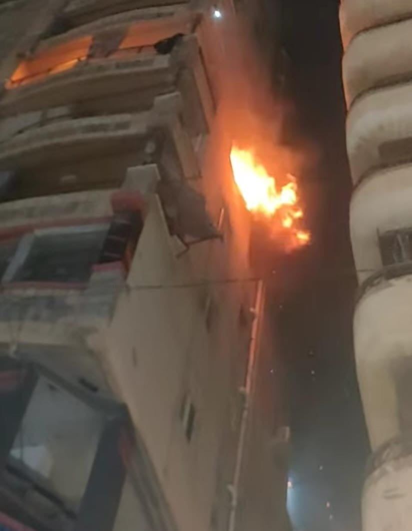 حريق شقة بمنطقة أبو يوسف الإسكندرية حريق شقة بمنطقة أبو يوسف الإسكندرية