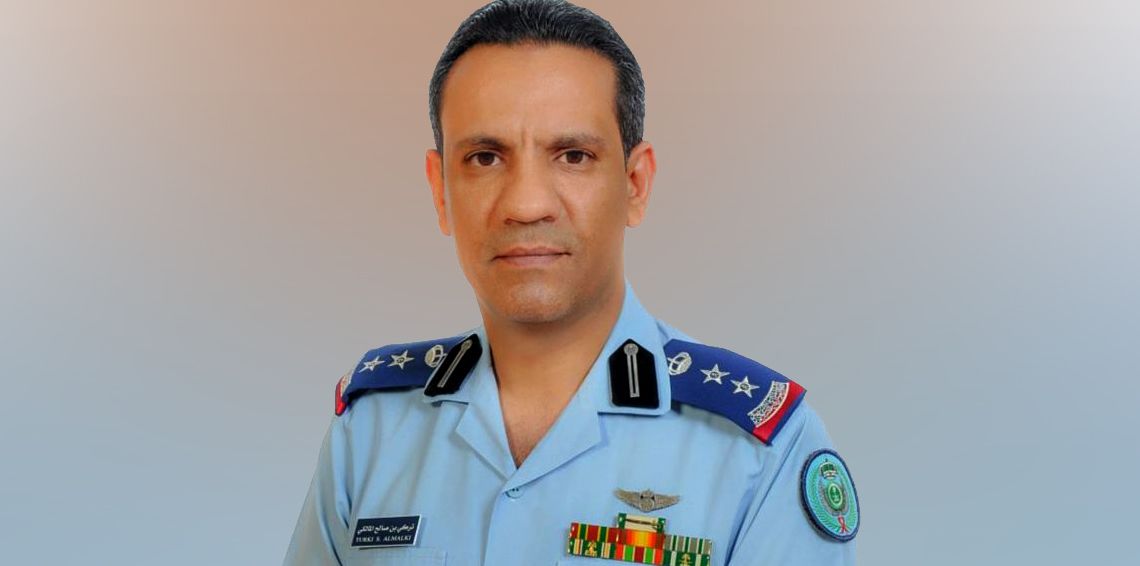 عملية بحث وإنقاذ قتالي بموقع سقوط الطائرة في الجوف