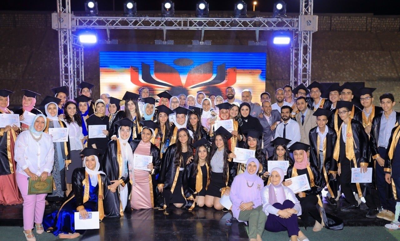 حفل تخرج طلاب المدرسة المصرية الدولية بالشيخ زايد حفل تخرج طلاب المدرسة المصرية الدولية بالشيخ زايد