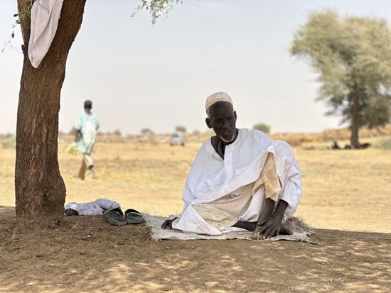 النازحون السودانيون (3) النازحون السودانيون (3)
