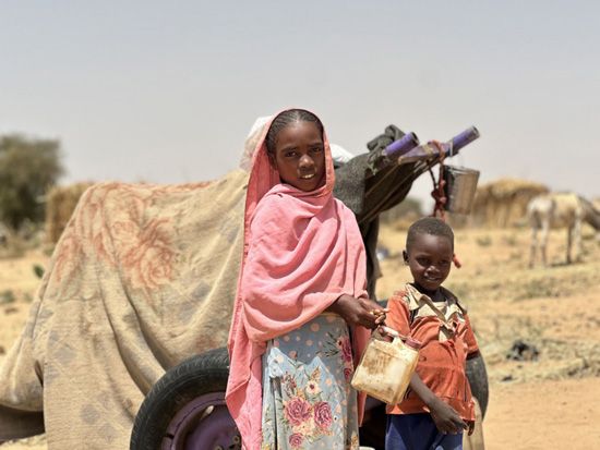 النازحون السودانيون (5) النازحون السودانيون (5)