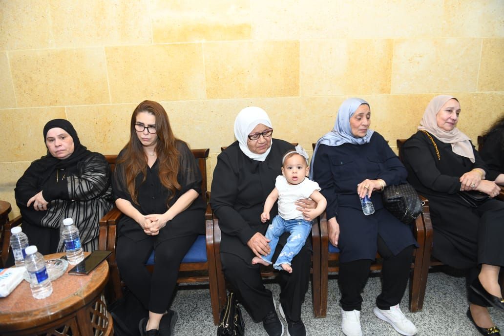 نجوم الفن يقدمون واجب العزاء في وفاة حماة محمد السبكي (10) نجوم الفن يقدمون واجب العزاء في وفاة حماة محمد السبكي (10)