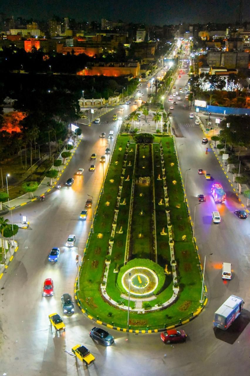 ميدان الساعة يستعيد تألقه ميدان الساعة يستعيد تألقه