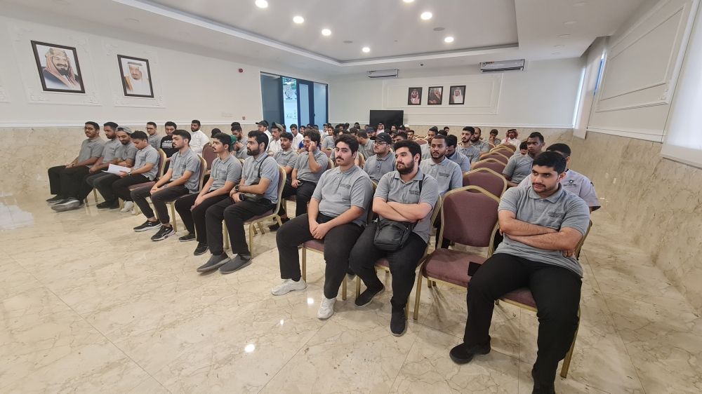 تقنية القطيف.. تأهيل 150 خريجًا لسوق العمل ببرنامج مكثف