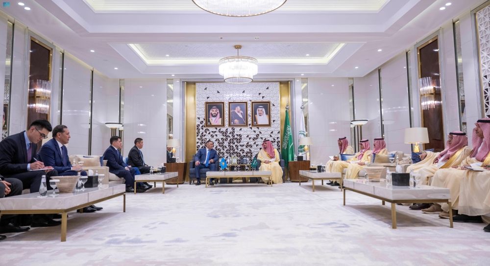 وزير الداخلية يلتقي رئيس لجنة الأمن القومي بكازاخستان- واس