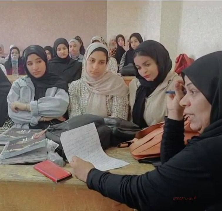 ثقافة الأقصر تقدم محاضرات حول الإنتماء والمواطنة والإبداع والإبتكار ثقافة الأقصر تقدم محاضرات حول الإنتماء والمواطنة والإبداع والإبتكار