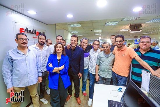الزميل محمد السيد وسط الزملاء فى اليوم السابع الزميل محمد السيد وسط الزملاء فى اليوم السابع