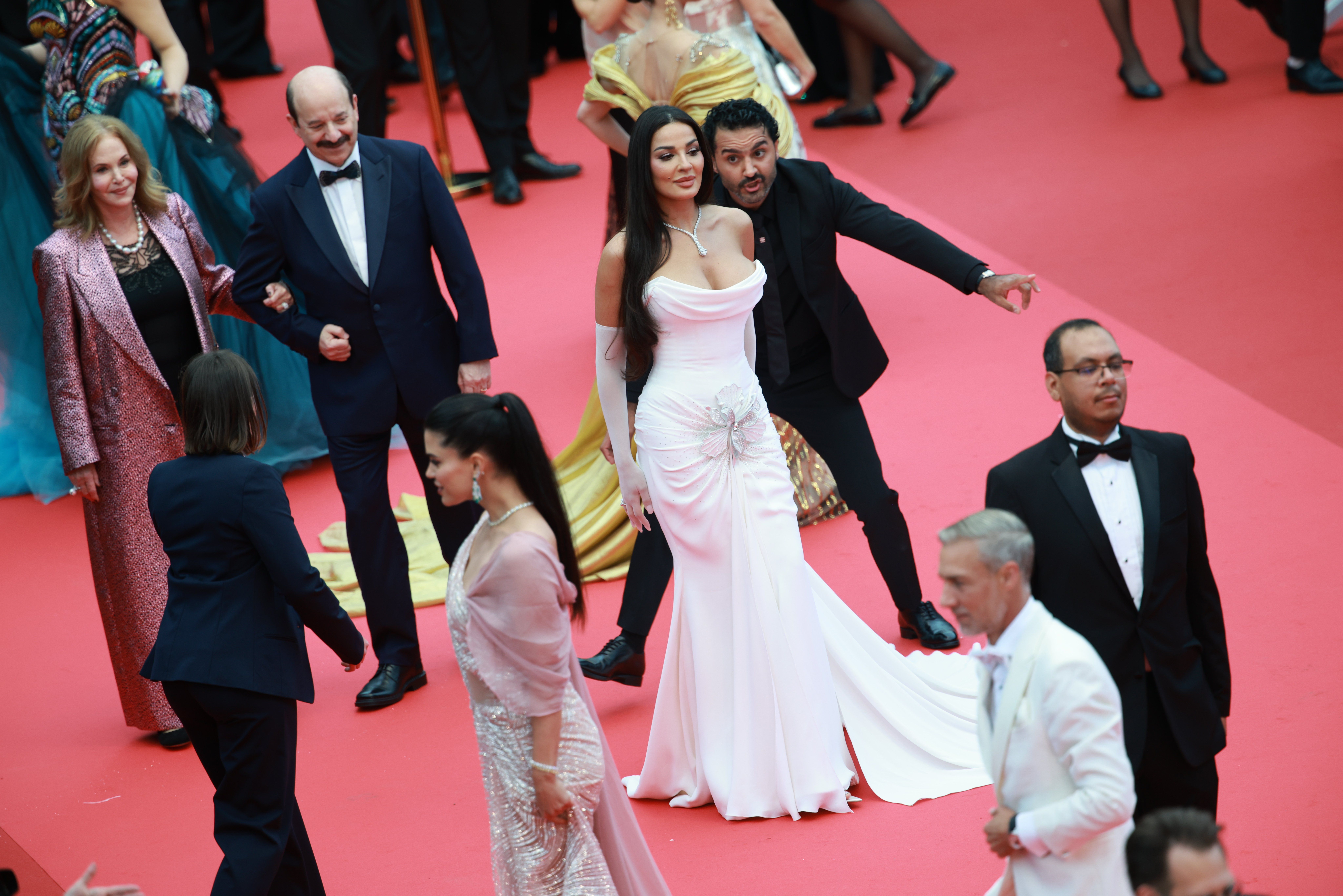 النجمة نادين نسيب نجيم النجمة نادين نسيب نجيم