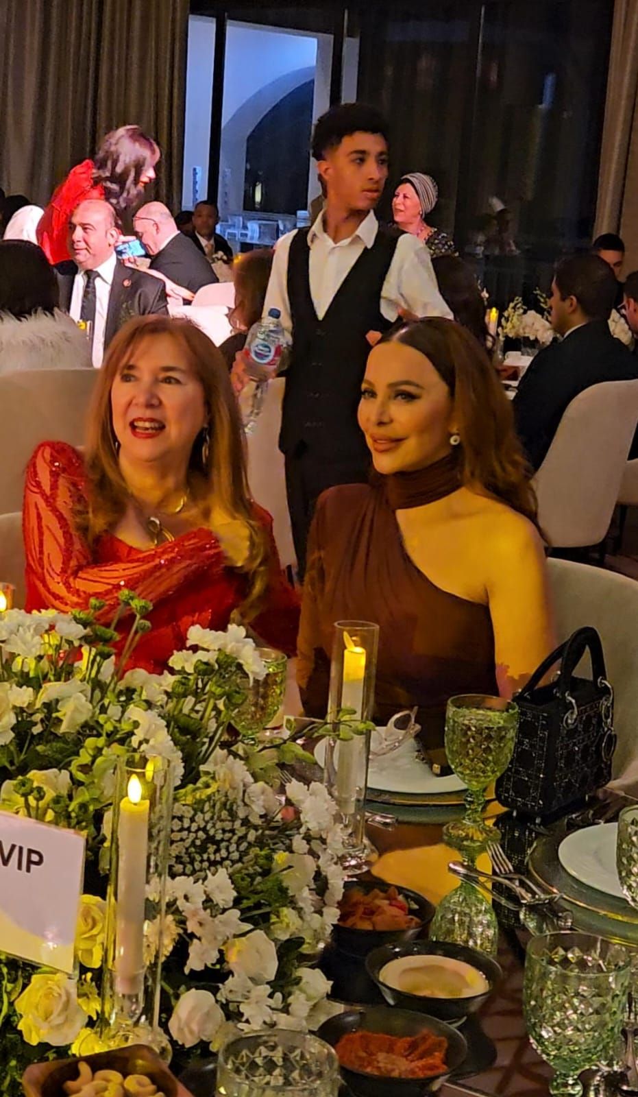 حفل زفاف هيا اسماعيل كتكت ابن الفنانة امل رزق (5) حفل زفاف هيا اسماعيل كتكت ابن الفنانة امل رزق (5)