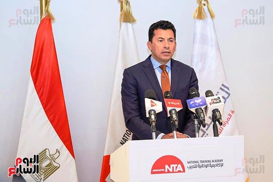 وزير الشباب والرياضة جهود الأكاديمية الوطنية تجسد توجه الدولة نحو التأهيل قبل التمكين وزير الشباب والرياضة جهود الأكاديمية الوطنية تجسد توجه الدولة نحو التأهيل قبل التمكين