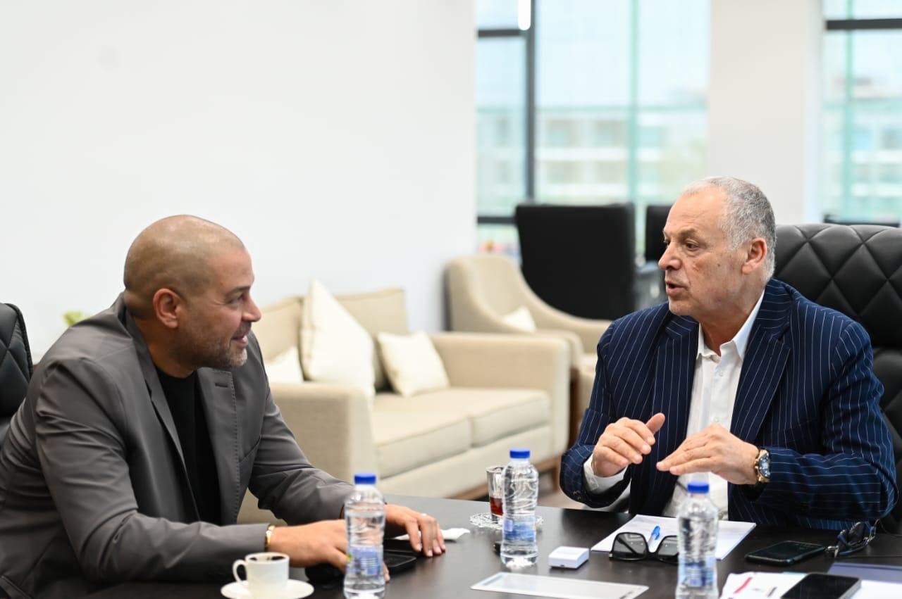 أبو ريدة يجتمع مع أحمد دياب (4) أبو ريدة يجتمع مع أحمد دياب (4)