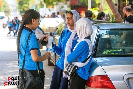 توافد طلاب الشهادة الإعدادية (15) توافد طلاب الشهادة الإعدادية (15)