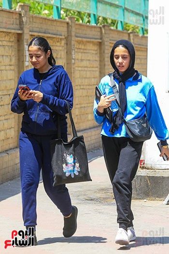 توافد طلاب الشهادة الإعدادية (17) توافد طلاب الشهادة الإعدادية (17)