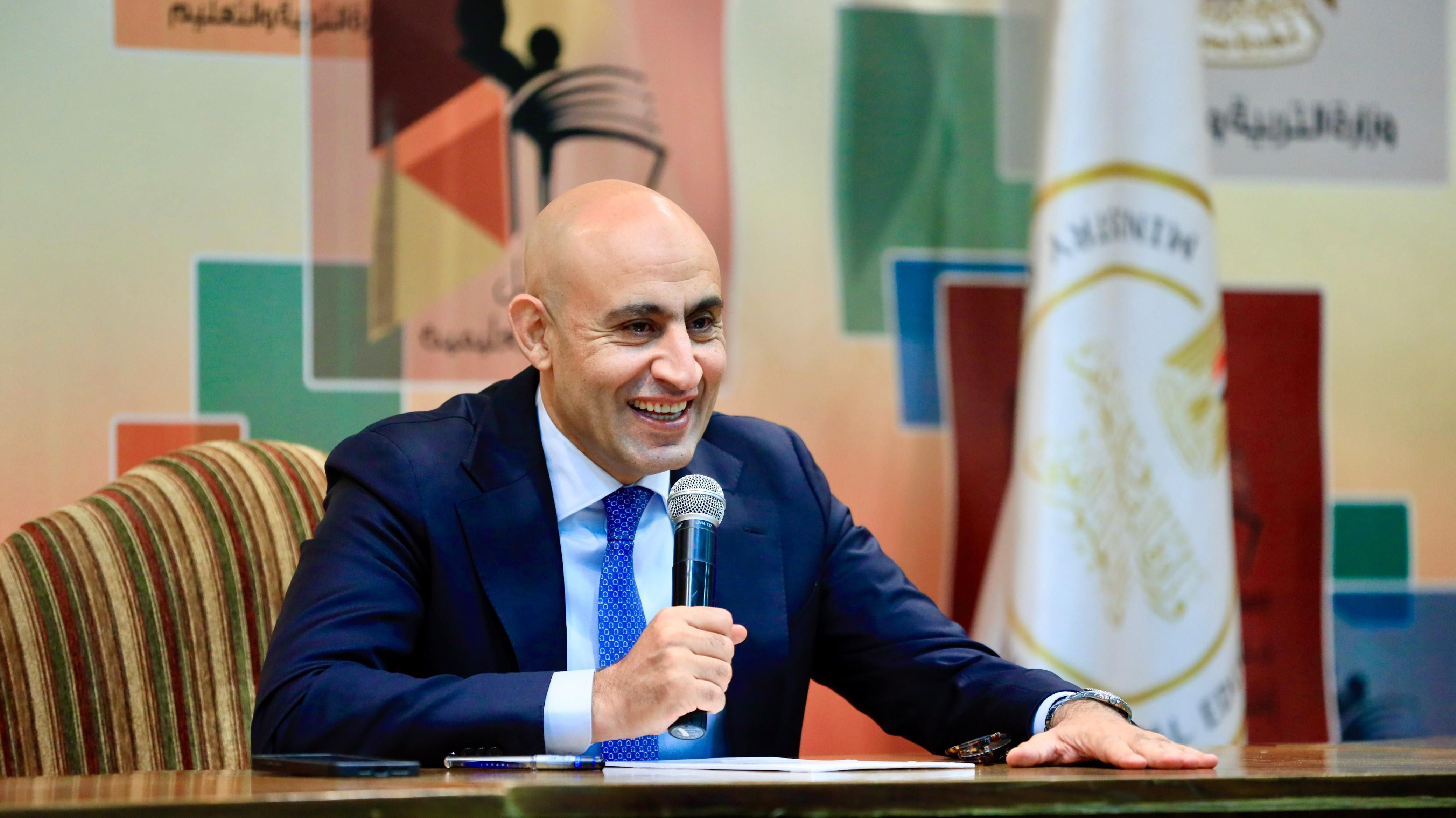 محمد عبداللطيف وزير التربية والتعليم محمد عبداللطيف وزير التربية والتعليم