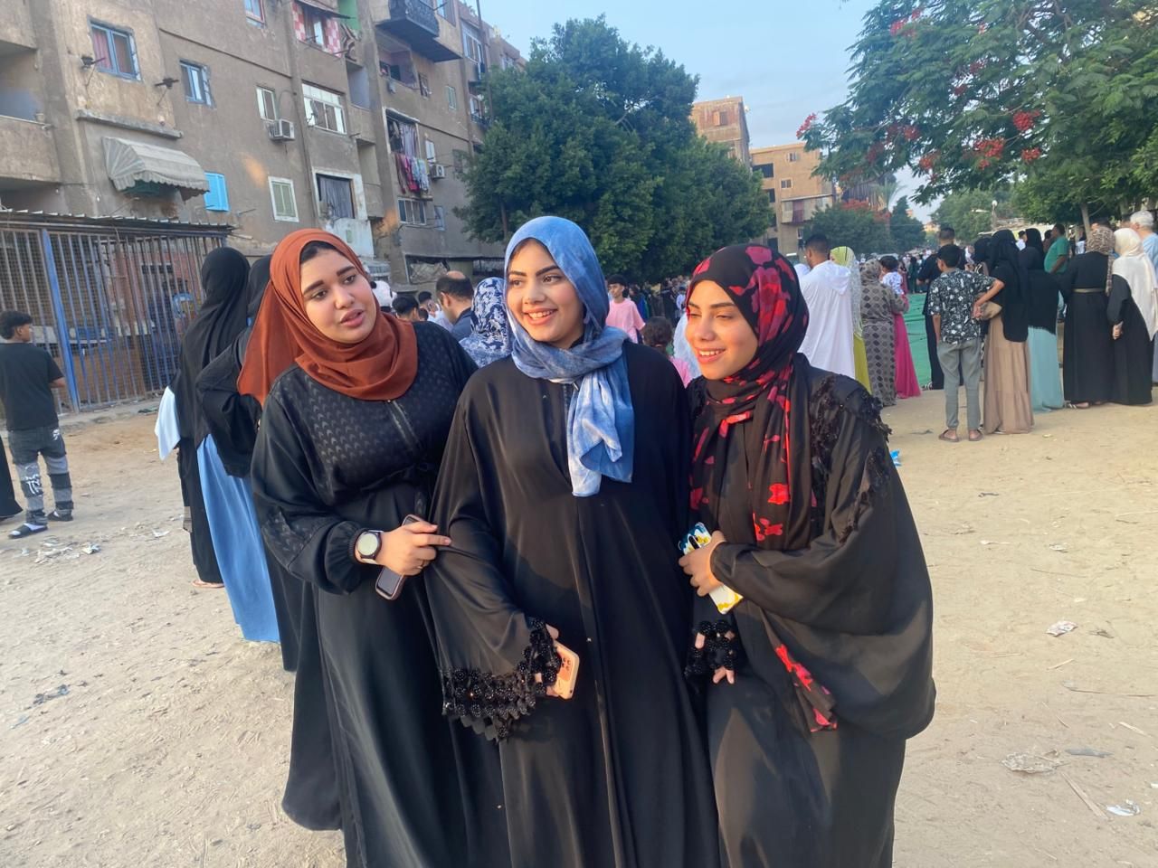 فرحة العيد تملأ ساحة الرضوان بمدينة السلام (28) فرحة العيد تملأ ساحة الرضوان بمدينة السلام (28)