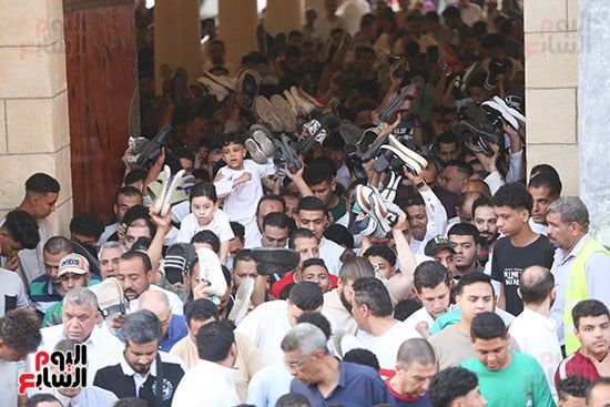 فرحة العيد تملأ مسجد عمرو بن العاص (2) فرحة العيد تملأ مسجد عمرو بن العاص (2)