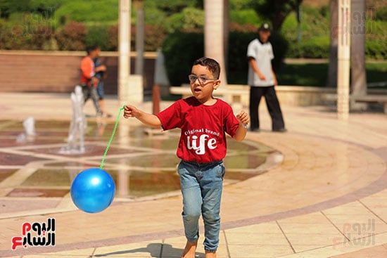 لعب الأطفال فالحديقة لعب الأطفال فالحديقة