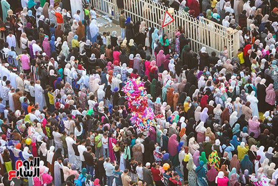 ساحة صلاة العيد من مسجد عمرو بن العاص ساحة صلاة العيد من مسجد عمرو بن العاص