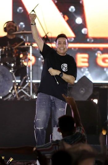 حكيم في مهرجان أوسلو (9) حكيم في مهرجان أوسلو (9)