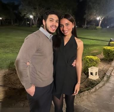 عادل و عروسته فريدة (1) عادل و عروسته فريدة (1)