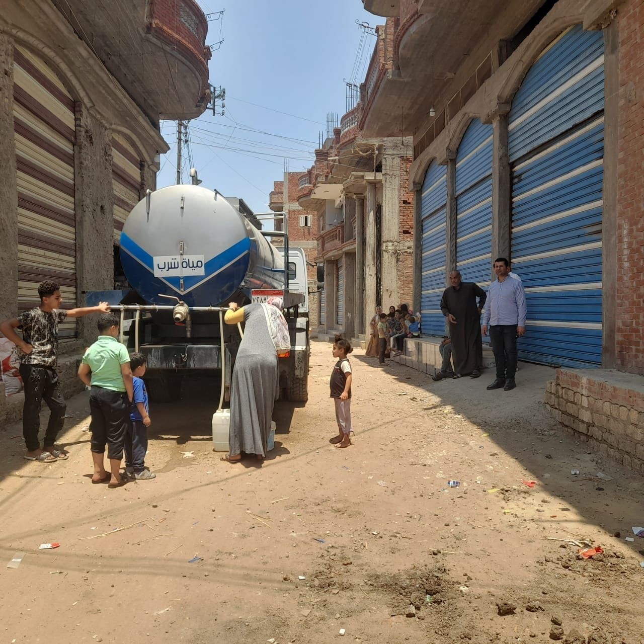 توفير المياه لأهالي قرية منية مسيبر توفير المياه لأهالي قرية منية مسيبر