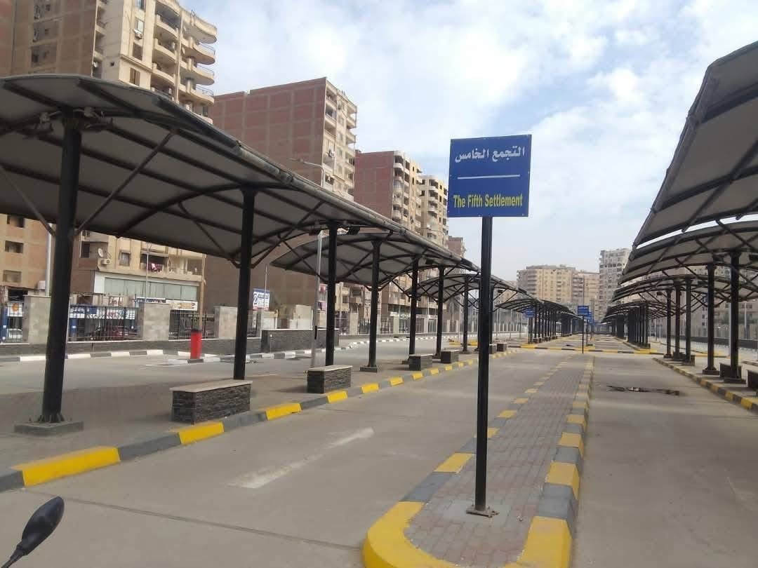 مواقف سرفيس حضارية فى الجيزة (2) مواقف سرفيس حضارية فى الجيزة (2)