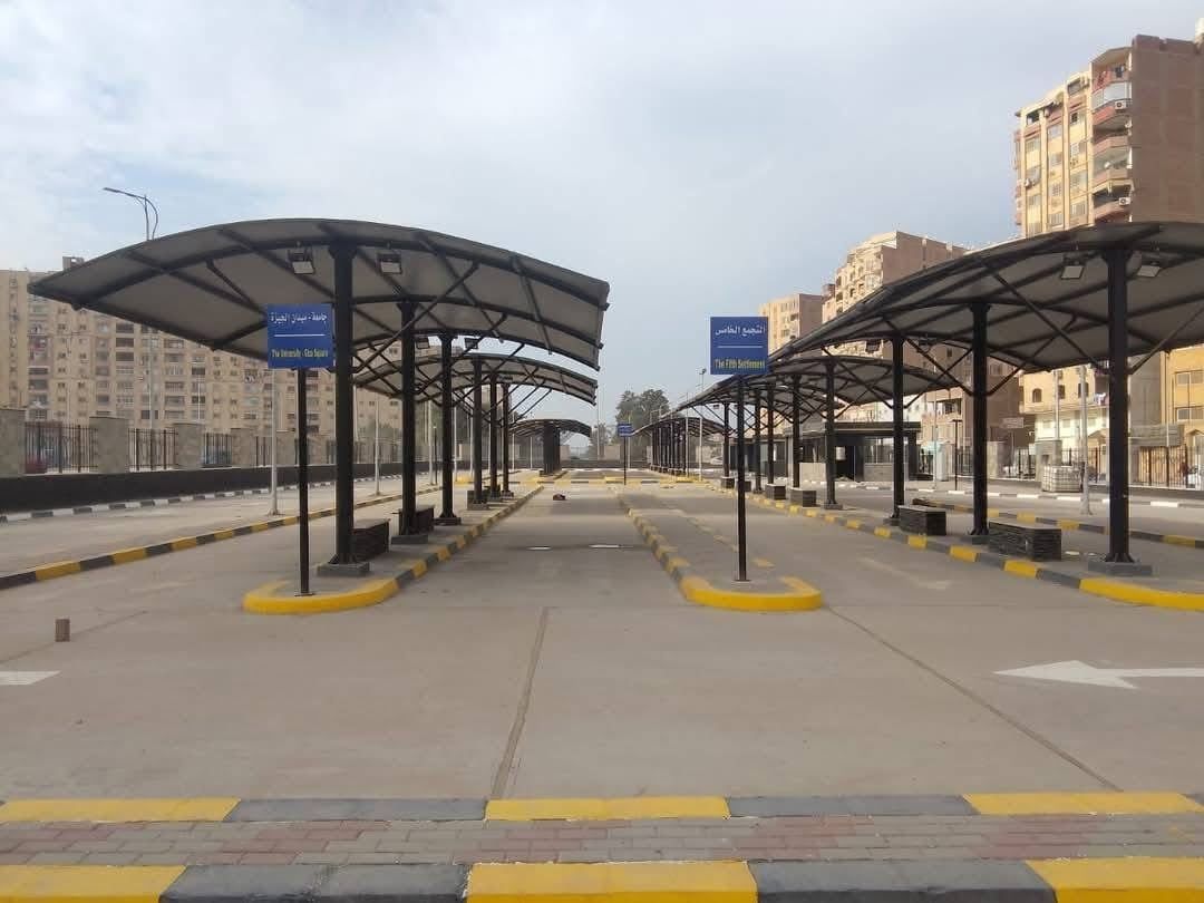 مواقف سرفيس حضارية فى الجيزة (1) مواقف سرفيس حضارية فى الجيزة (1)