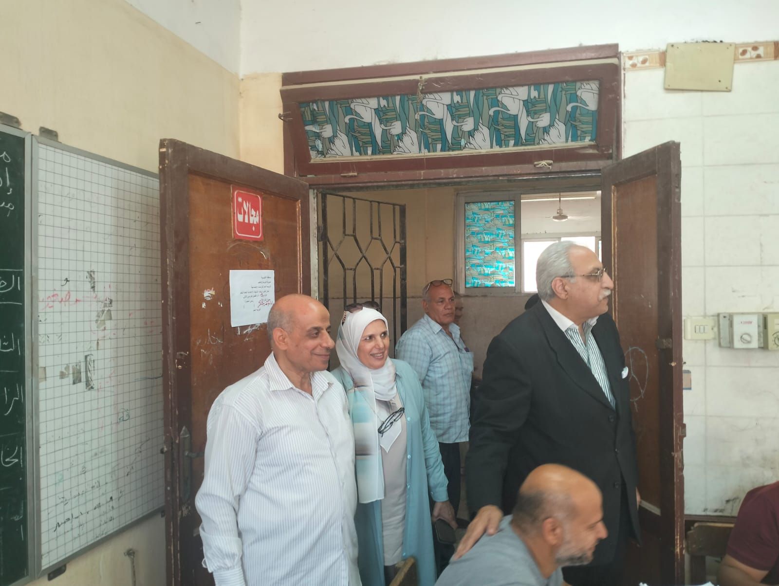 خلال تفقد لجان التصحيح خلال تفقد لجان التصحيح