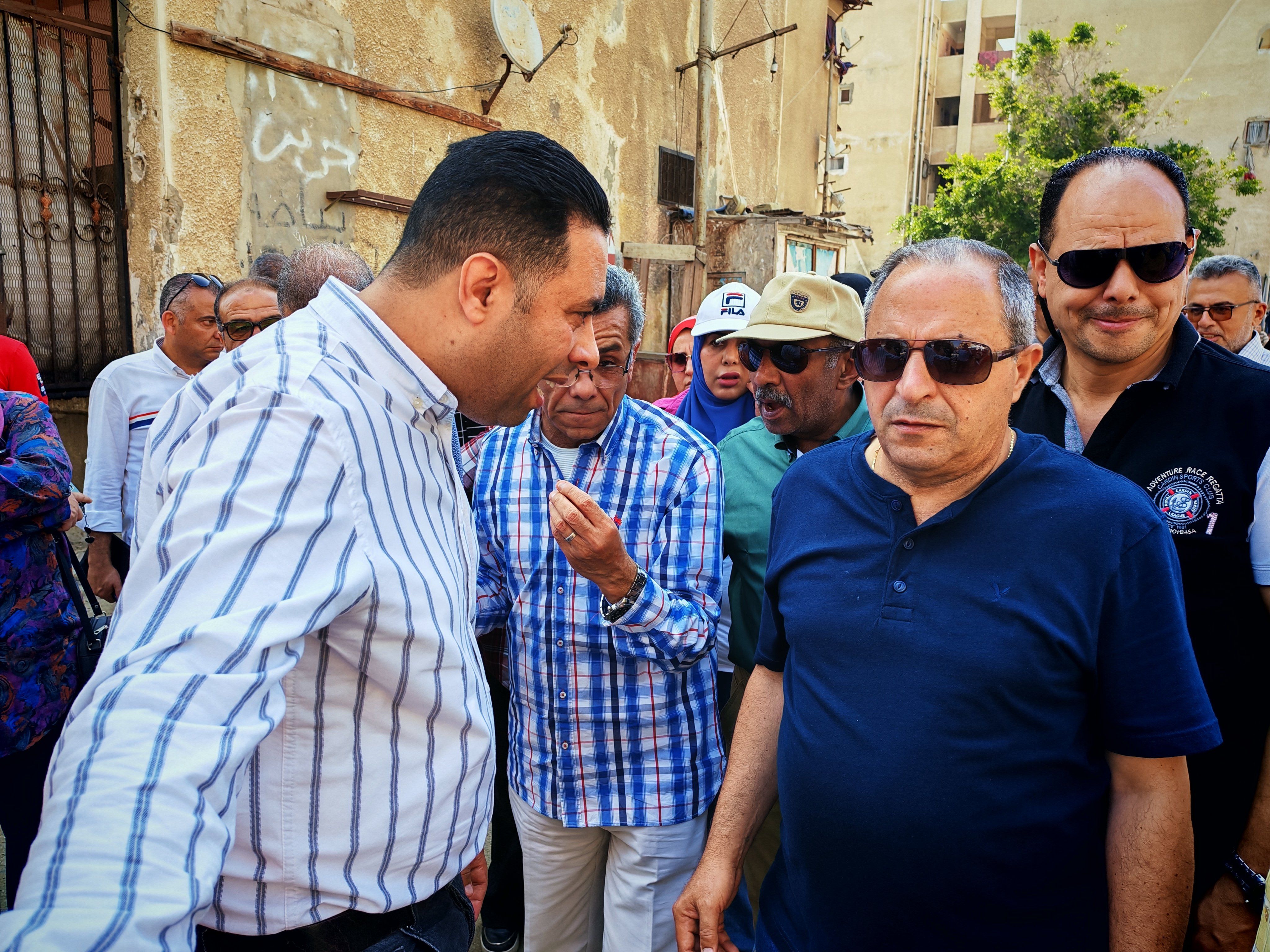 محافظ بورسعيد في خي الزهور محافظ بورسعيد في خي الزهور