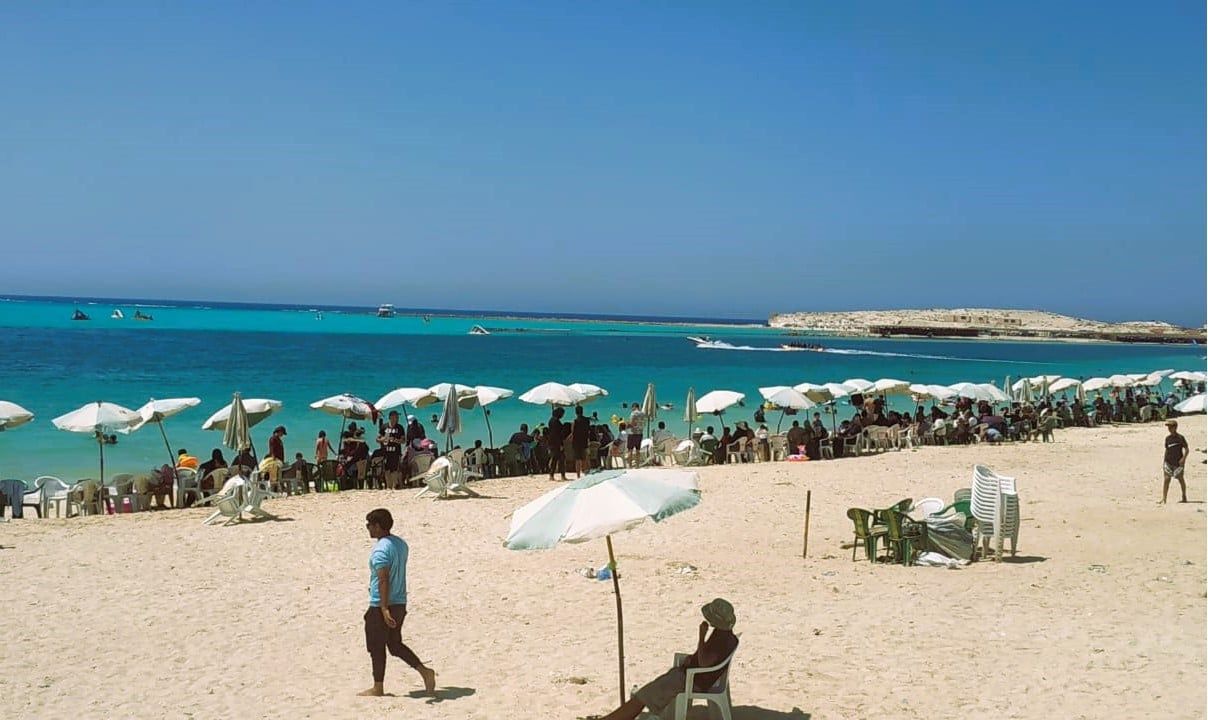 هددوء وخصوصية - شواطئ مطروح هددوء وخصوصية - شواطئ مطروح