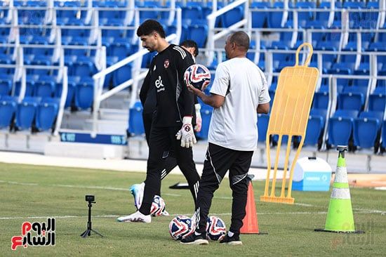 تدريبات حراس الأهلي (4) تدريبات حراس الأهلي (4)
