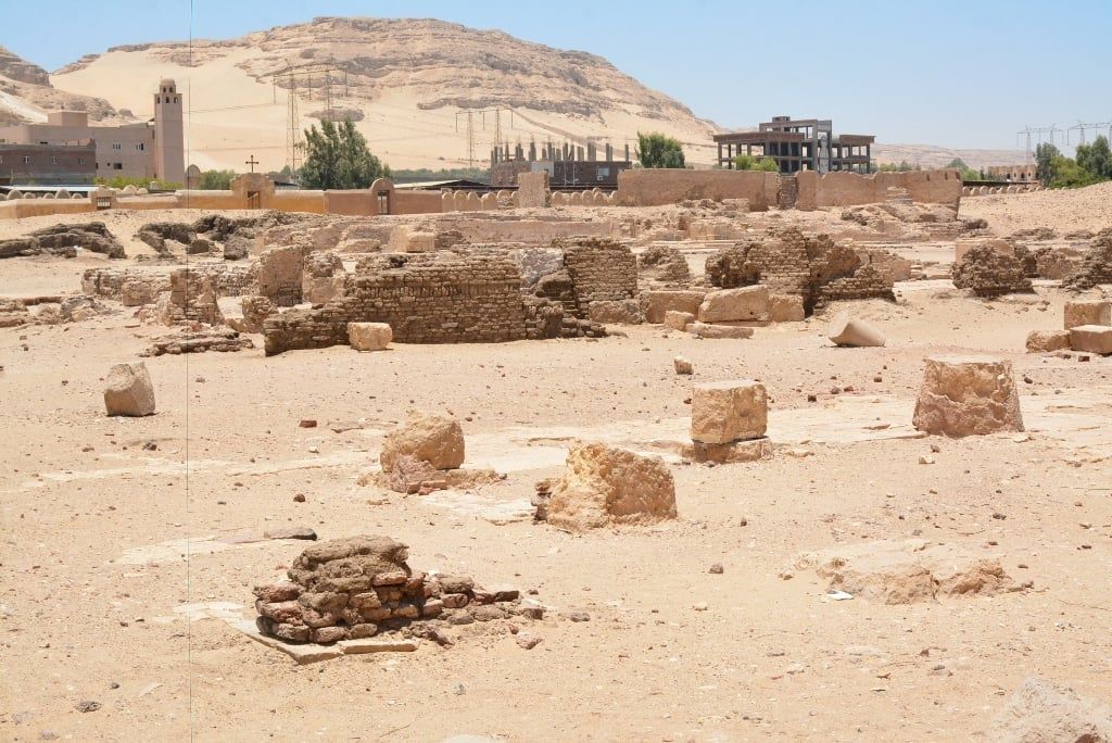 الدير الأبيض بمحافظة سوهاج الدير الأبيض بمحافظة سوهاج