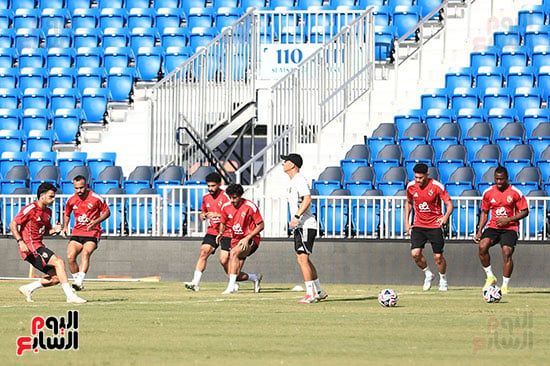 تدريبات شاقة فى الأهلي (4) تدريبات شاقة فى الأهلي (4)