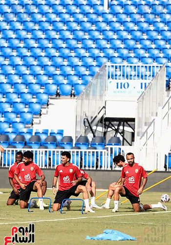 تدريبات الأهلي استعدادا لإنتر ميامي (7) تدريبات الأهلي استعدادا لإنتر ميامي (7)